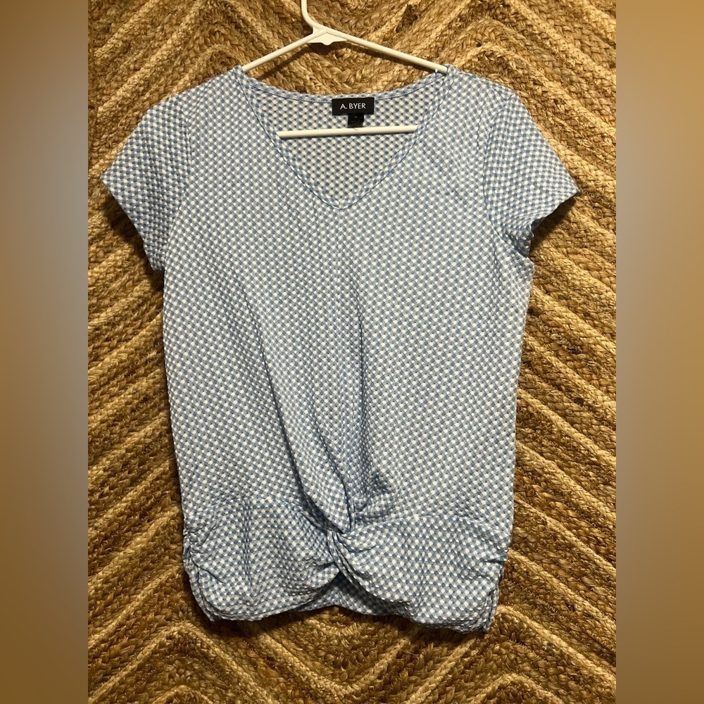 A.Byer Women's Short Sleeve Blue/White Checkered Shirt, Twist Front, Size M, NWT